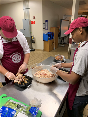students cooking  