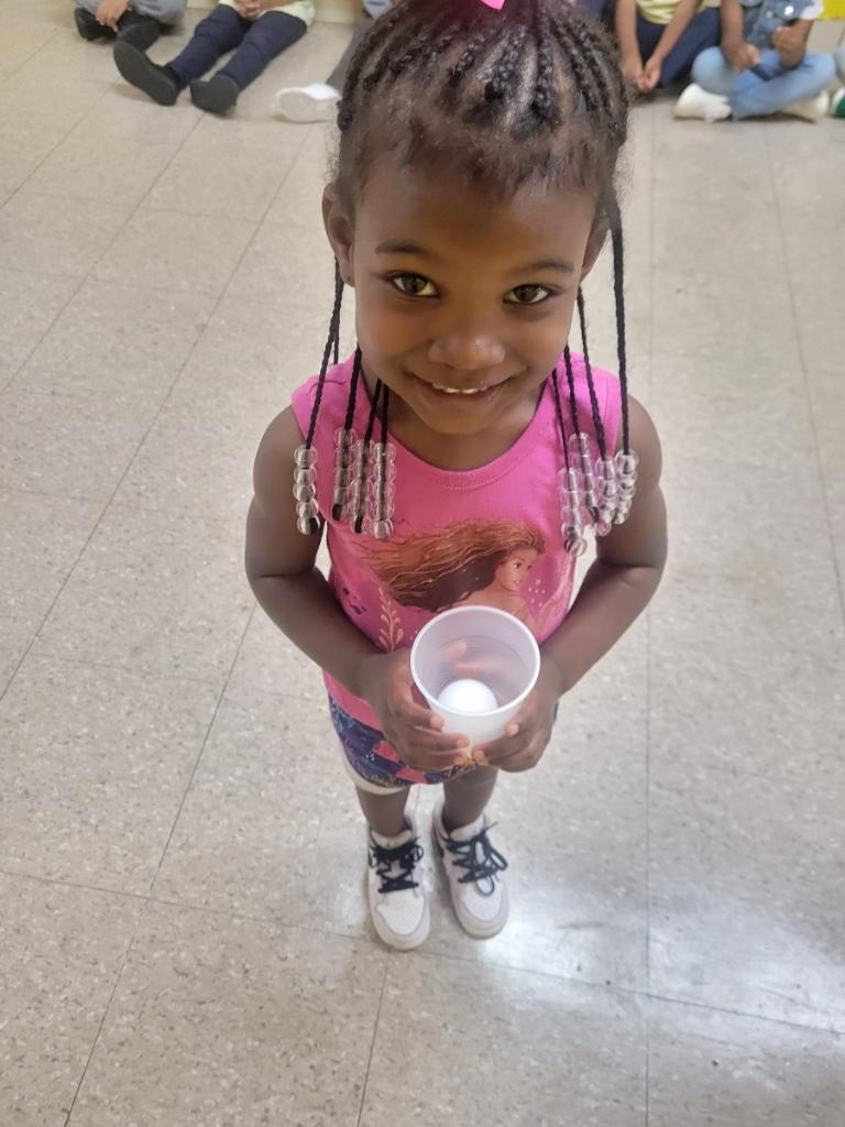  A Happy Pre K Student