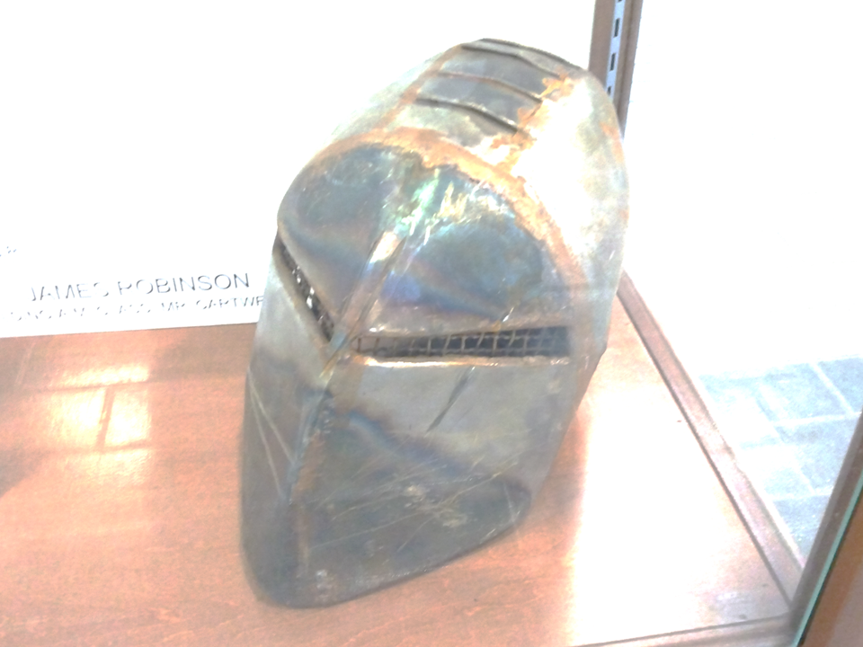  Helment