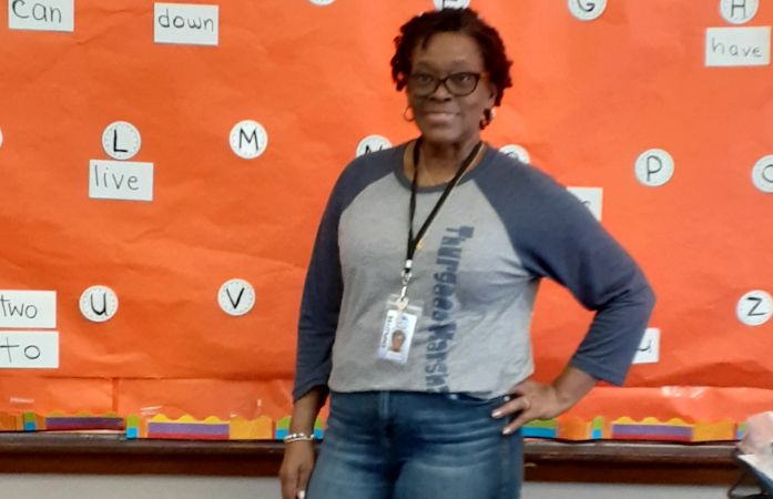  Picture of teacher