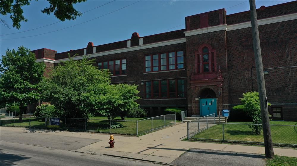 Neinas building