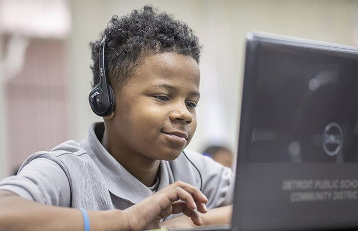  student on computer