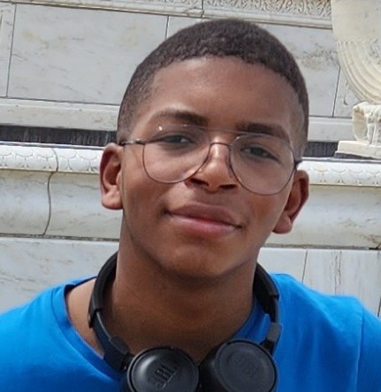 MLK 2024 Salutatorian Braylon Rocquemore