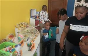  Students spends PAWS bucks