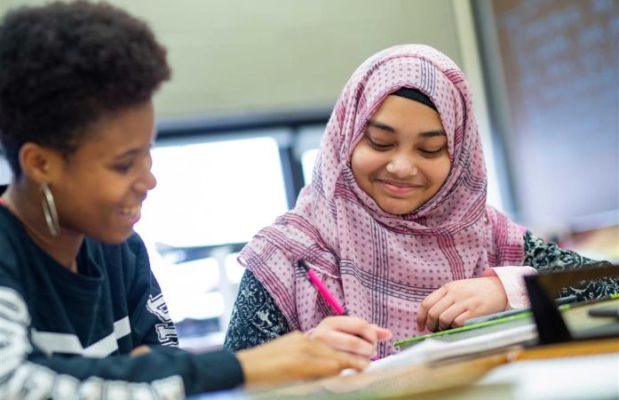  Students reading a book