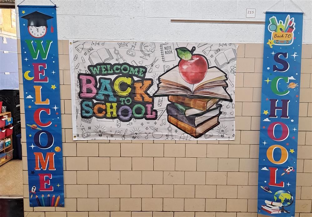  Welcome Back to School Sign