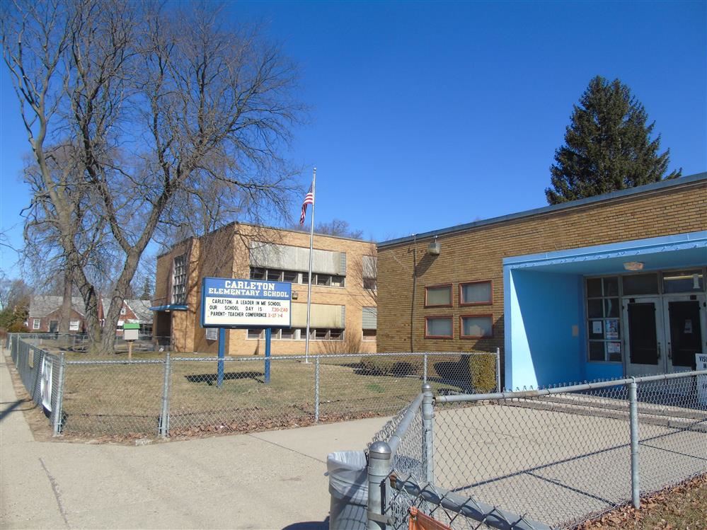 Picture of the front of Carleton Elementary