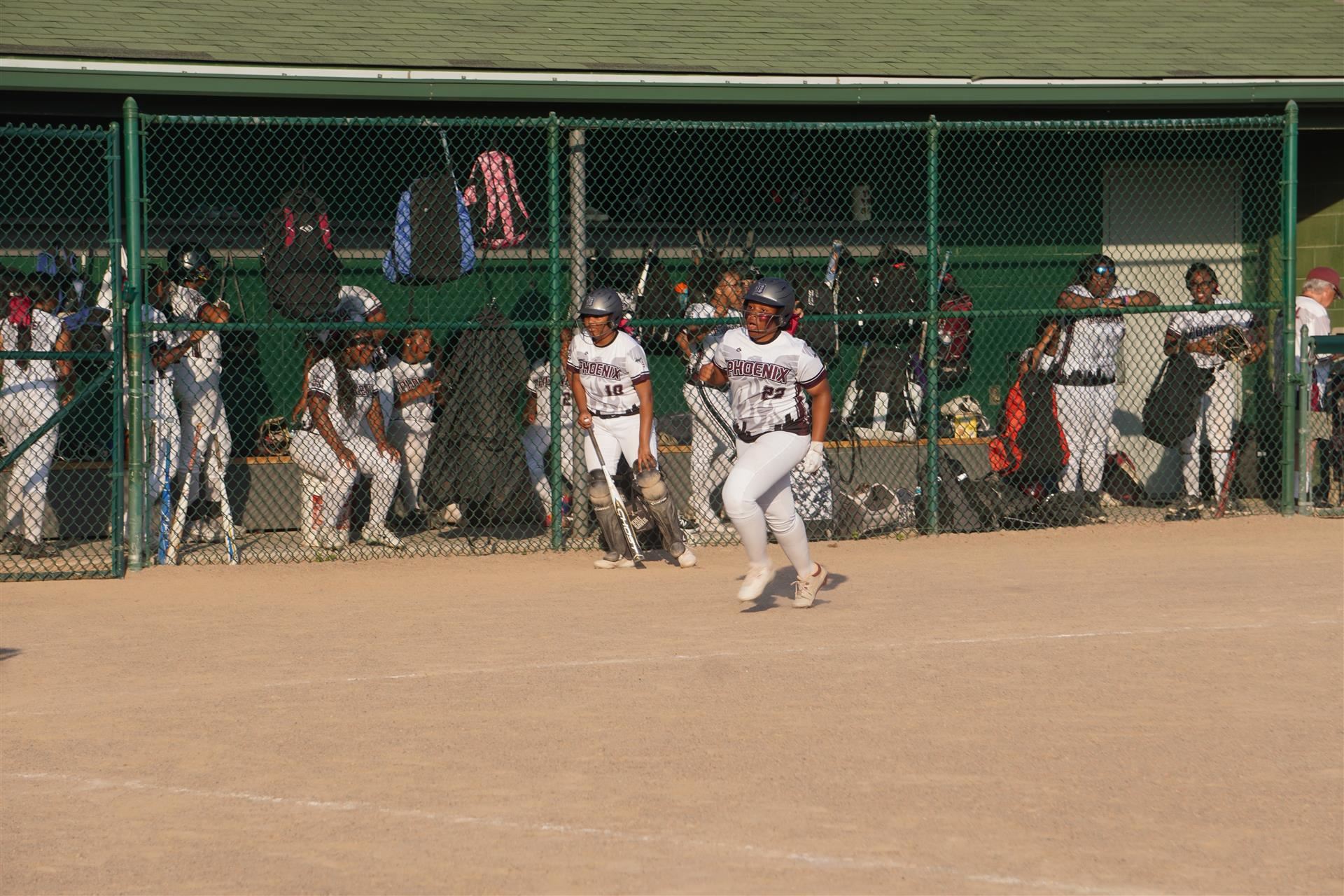 Renaissance player running home 
