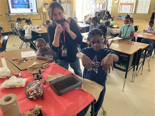 students enjoying arts and crafts