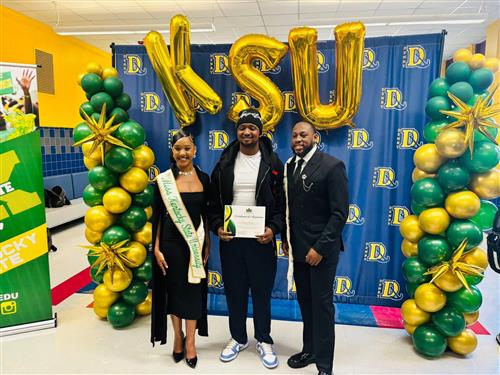 Kentucky State Visits Denby High School