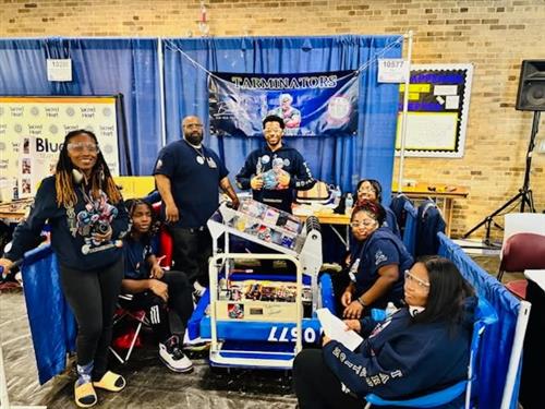  Denby Robotics compete in Ferndale.