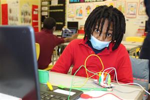 Student in robotics
