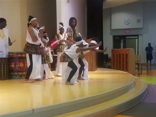 African drummers and Dancers