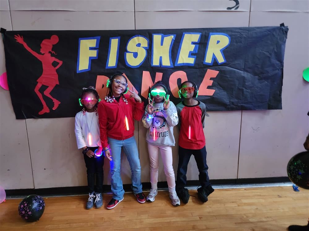  children posing at dance