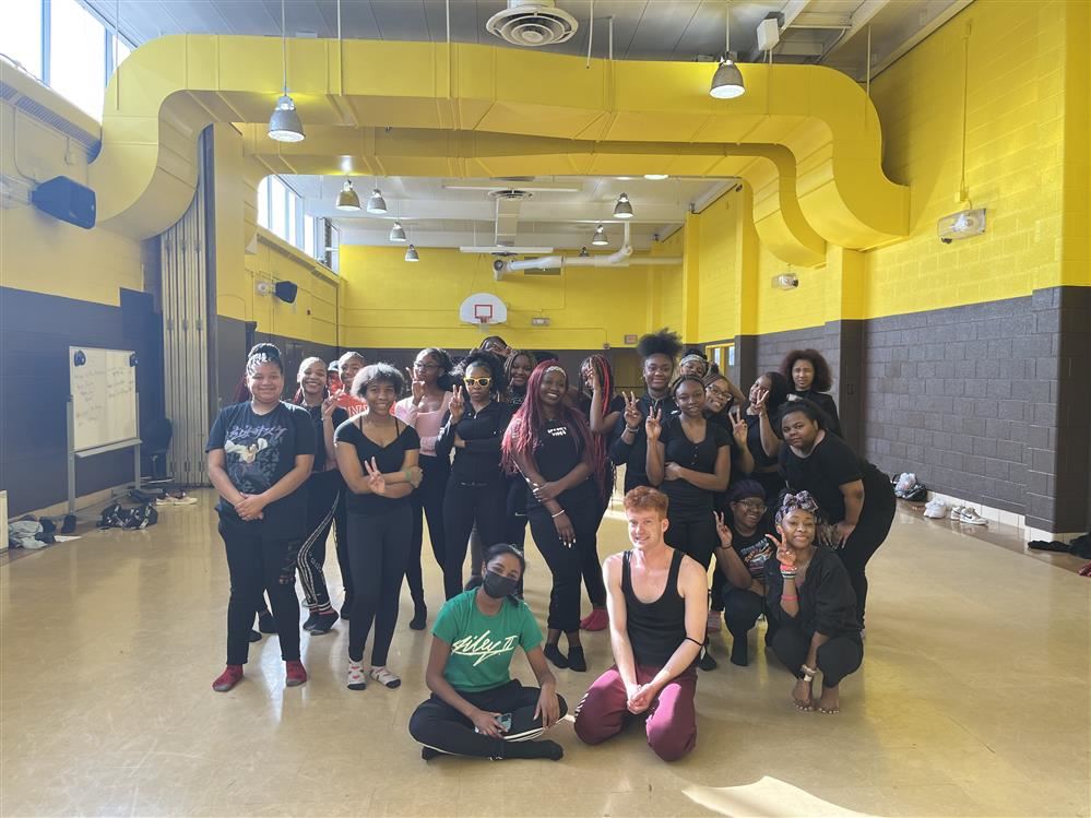  ailvin ailey dance company visits henry ford high school
