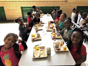 Lunch time with my friends 