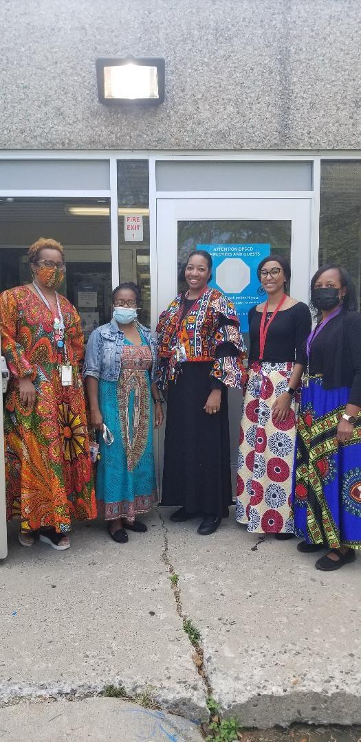 Teachers with African Grab