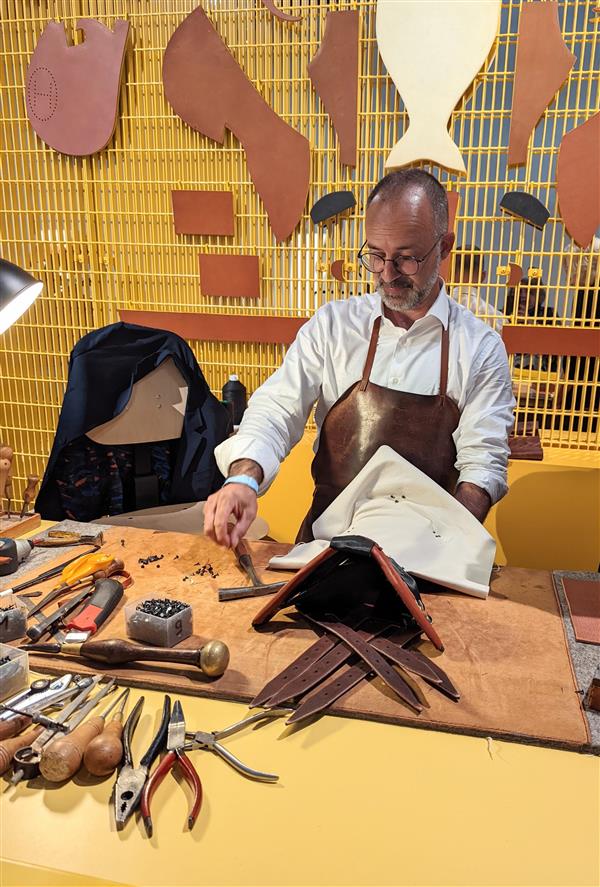 HERMES CRAFTING GOODS