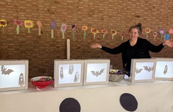 Shadowbox puppet table decorations